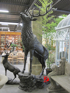 Bronze Statue Howling Deer